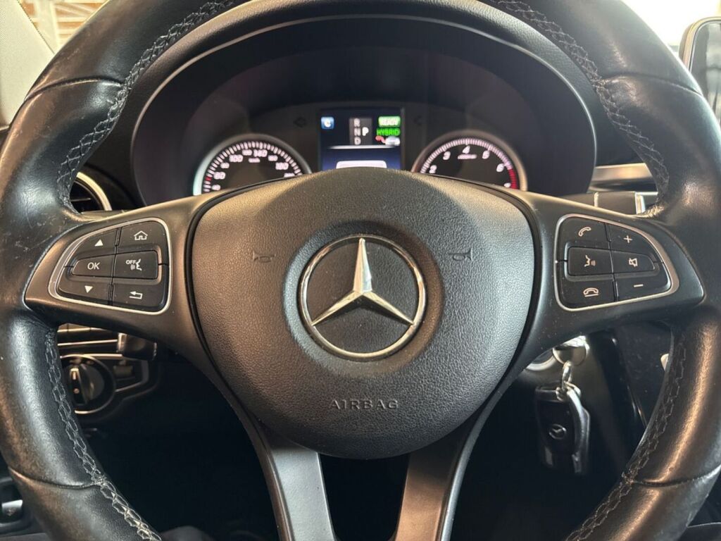 Mercedes-Benz C 2016 Harmaa