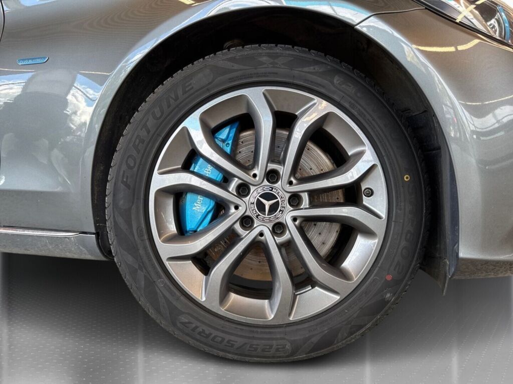 Mercedes-Benz C 2016 Harmaa