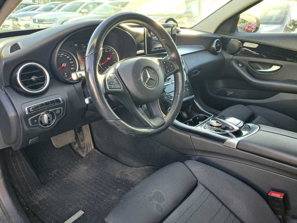 Mercedes-Benz C 2016 Harmaa