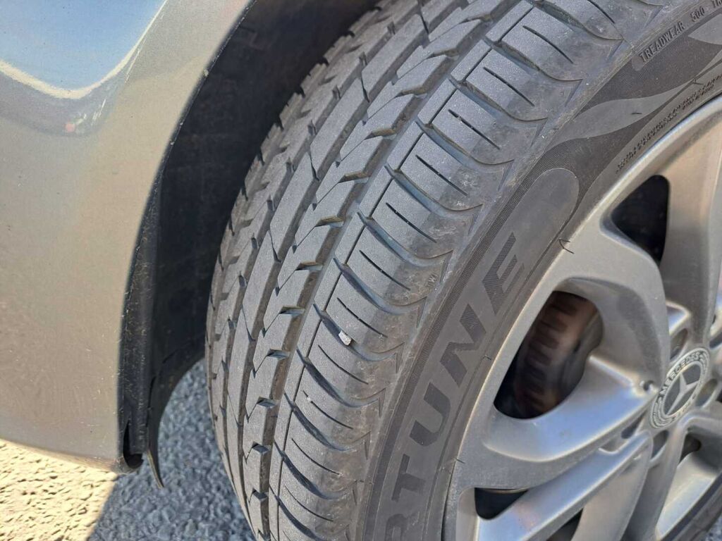 Mercedes-Benz C 2016 Harmaa