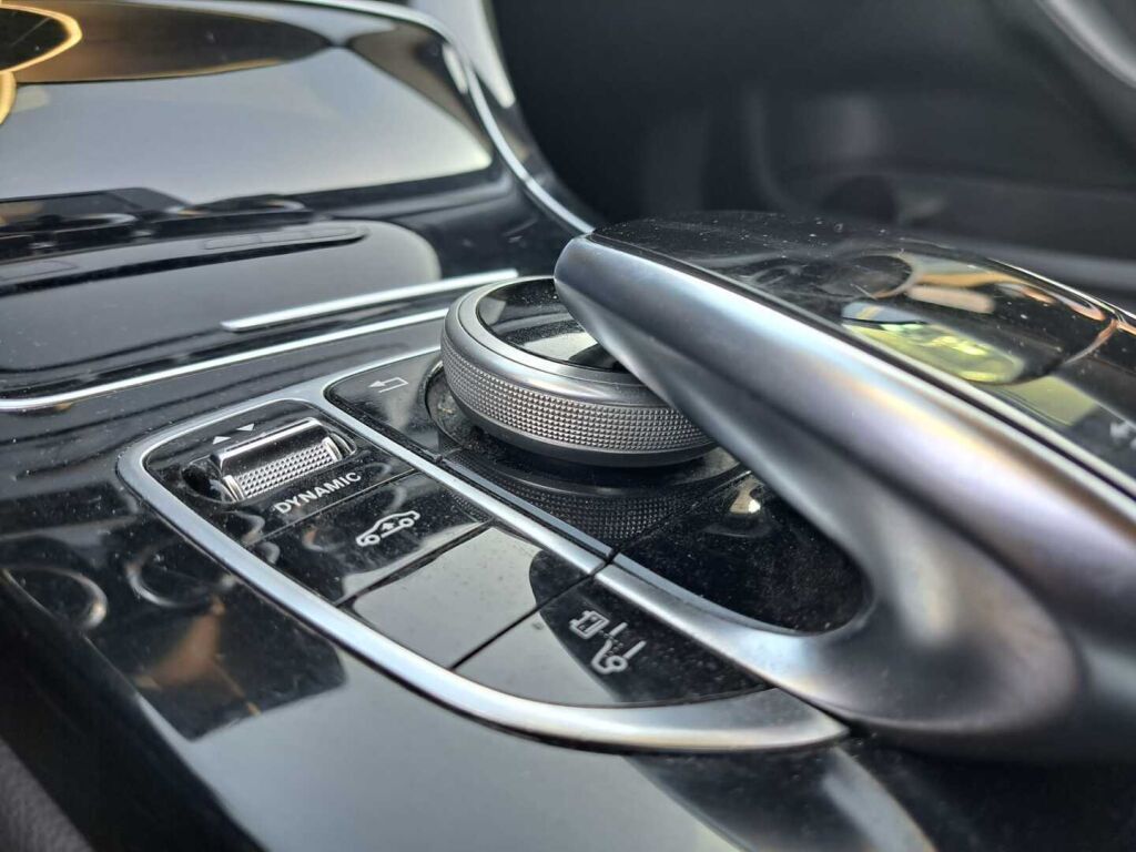 Mercedes-Benz C 2016 Harmaa