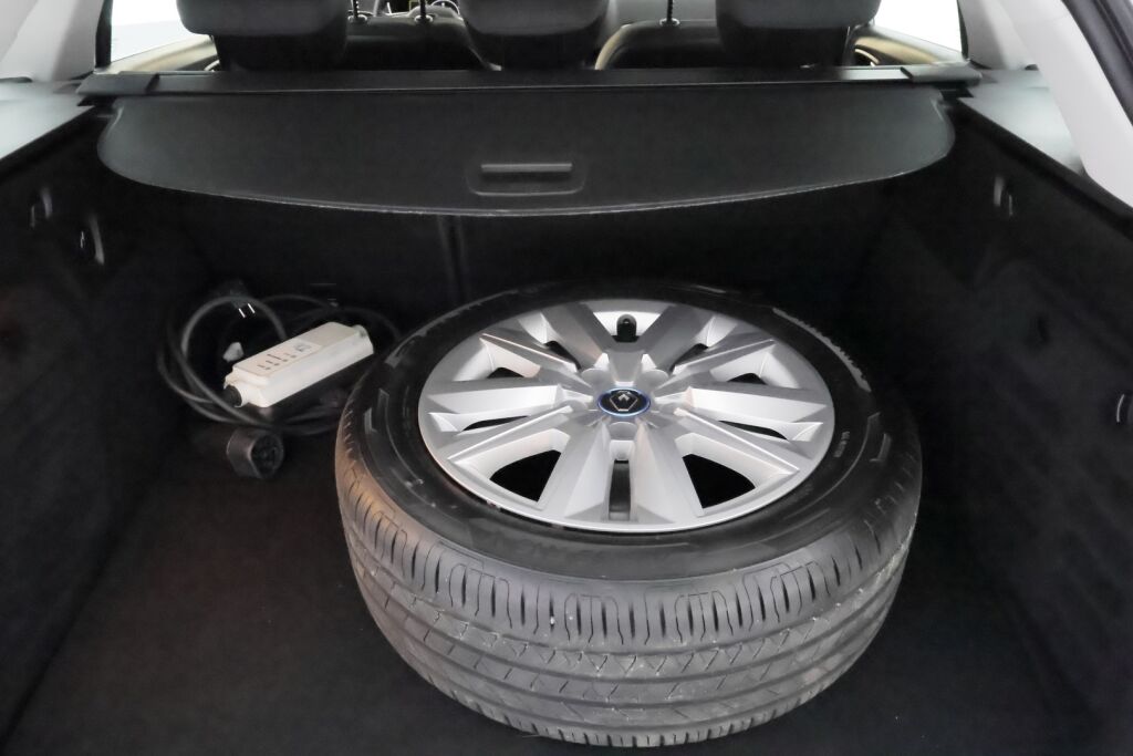 Renault Megane 2021 Valkoinen