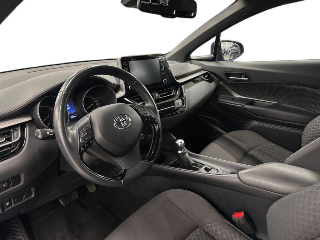 Toyota C-HR 2021 Sininen