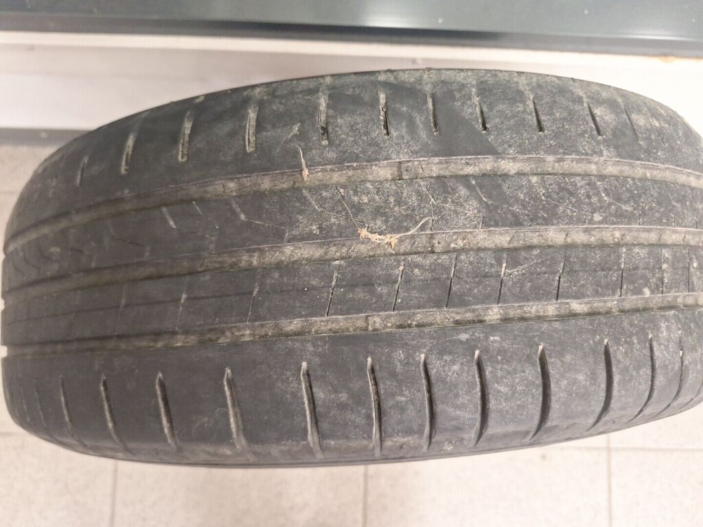 Kia Ceed 2021 Punainen