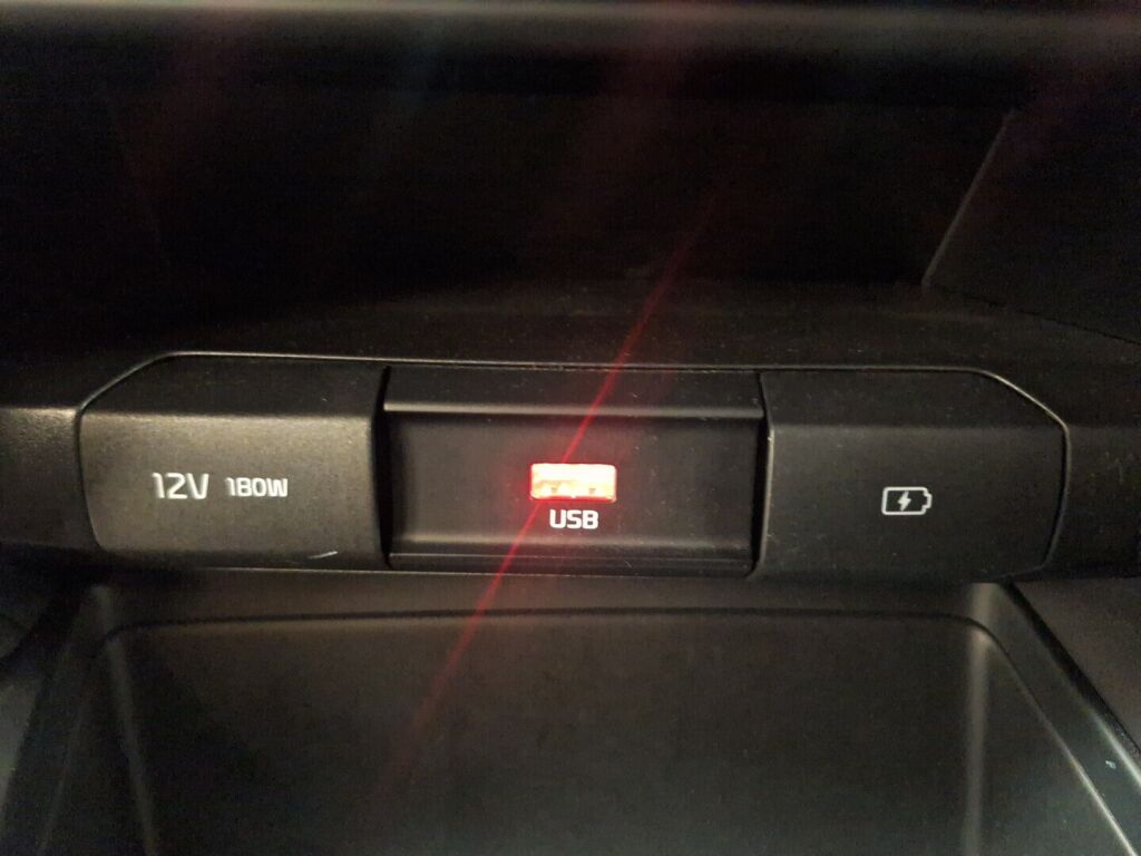 Kia Ceed 2021 Punainen