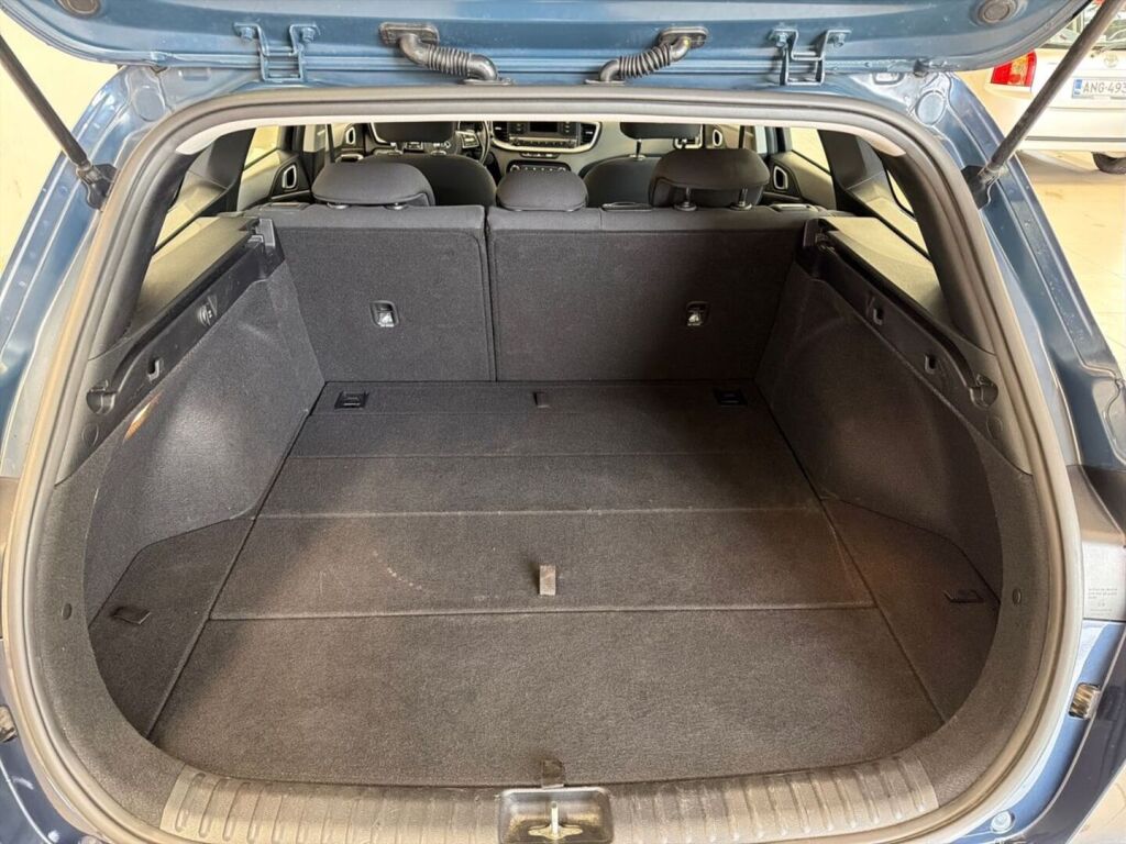 Kia Ceed 2021 Sininen