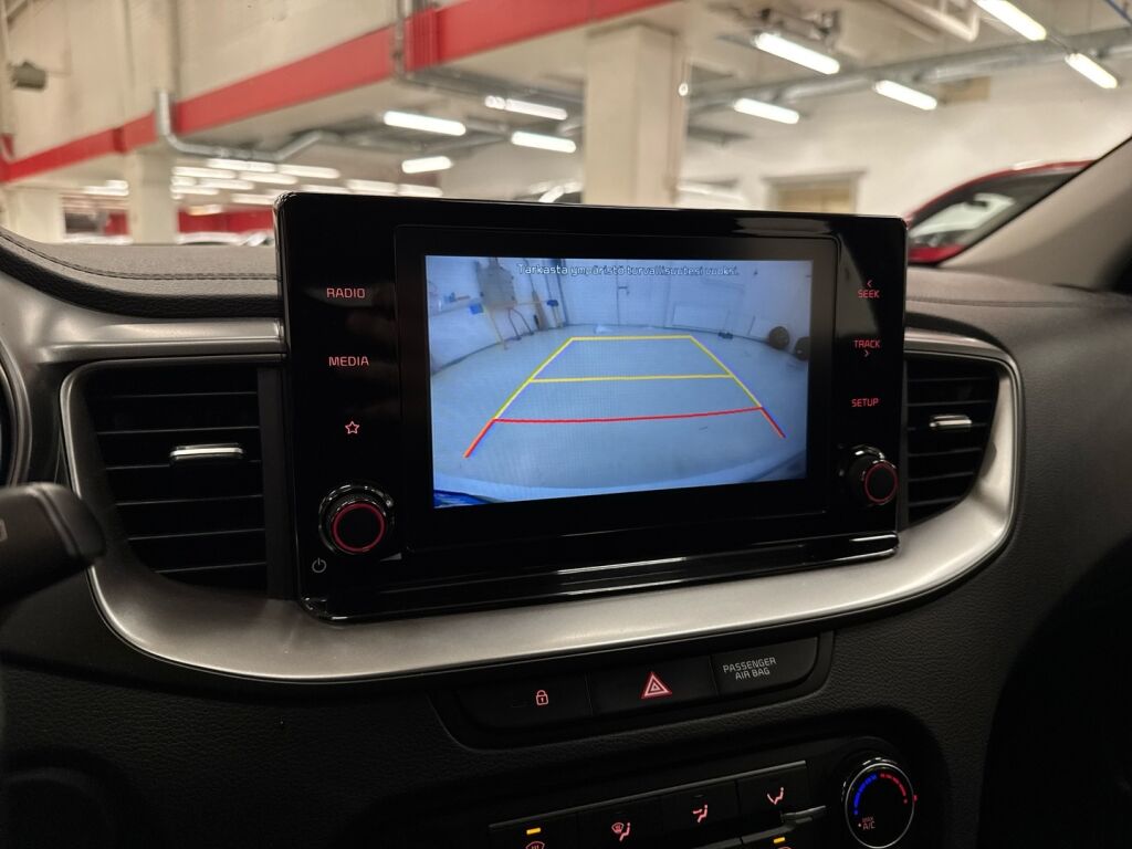 Kia Ceed 2021 Valkoinen