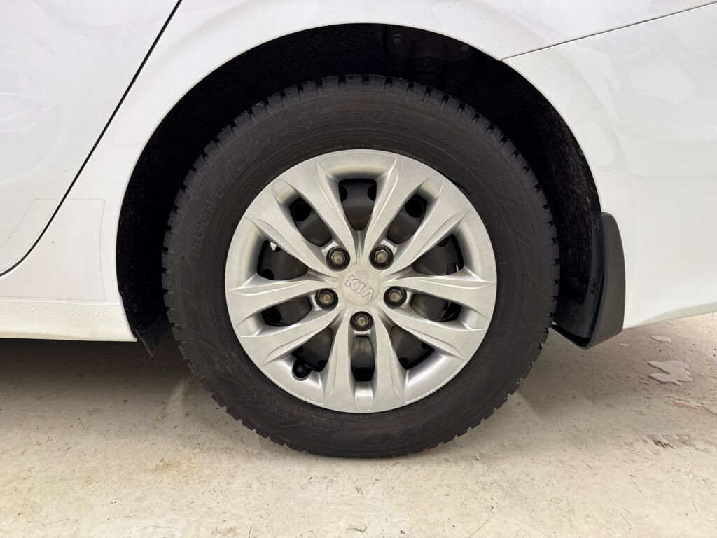 Kia Ceed 2021 Valkoinen