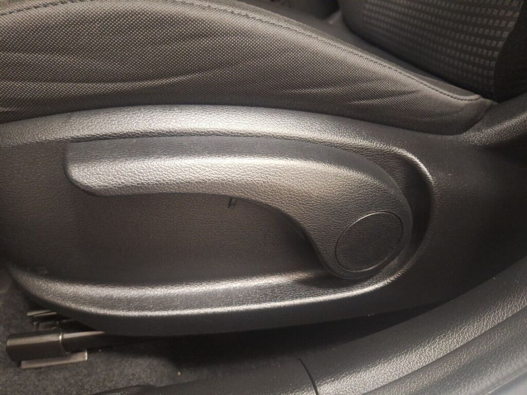 Kia Ceed 2021 Valkoinen