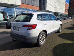 Skoda Karoq 2021 Valkoinen