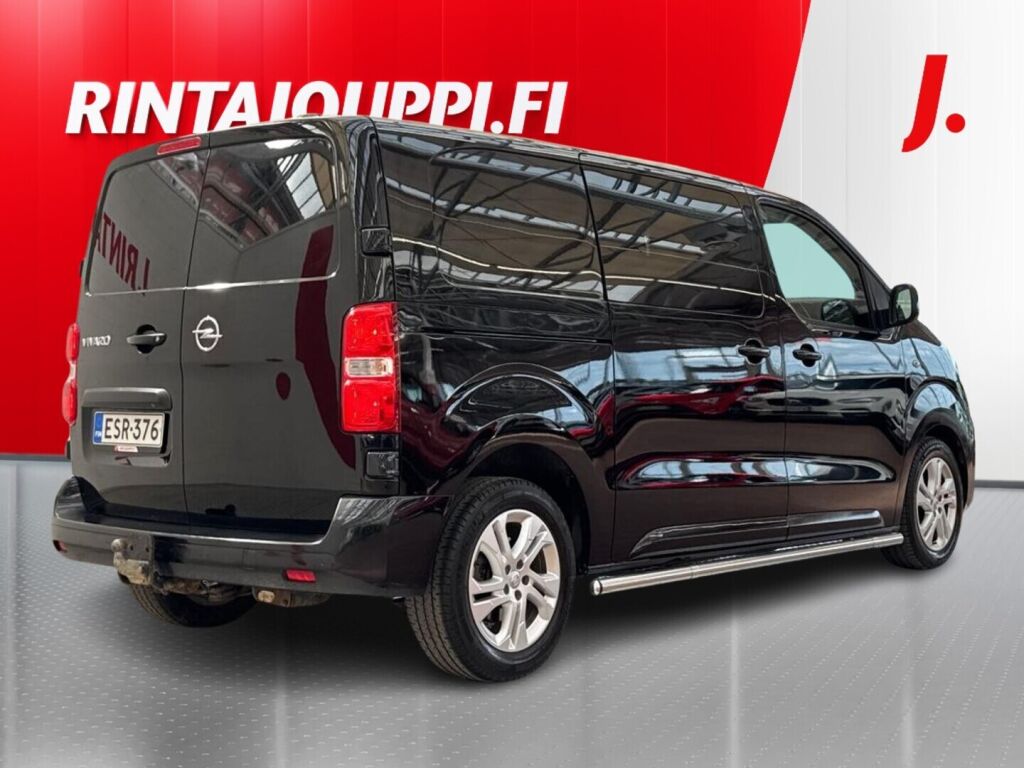 Opel Vivaro 2021 Musta