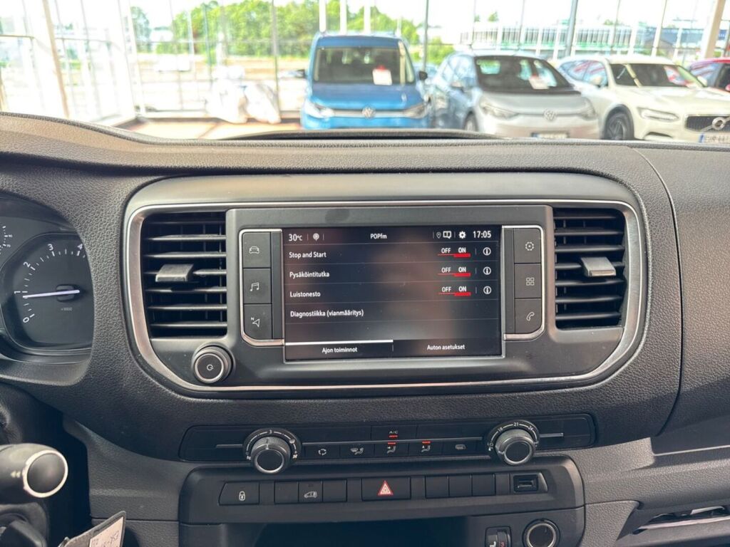 Opel Vivaro 2021 Musta