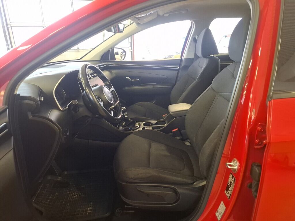 Hyundai Tucson 2021 Punainen