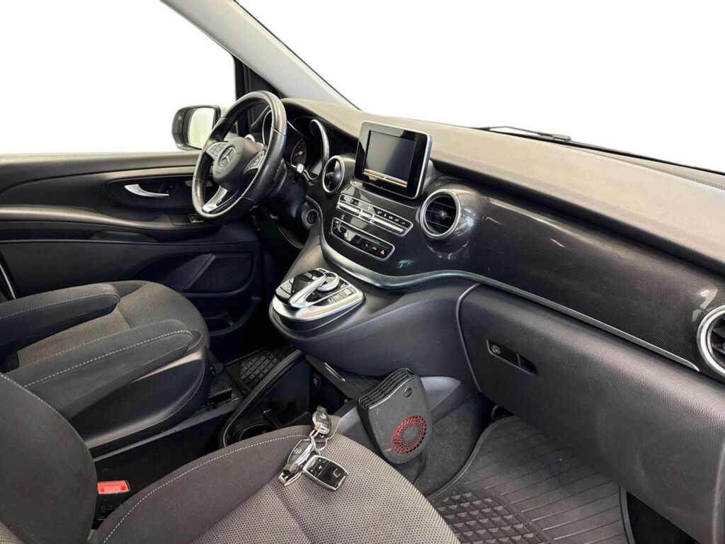 Mercedes-Benz V 2018 Valkoinen