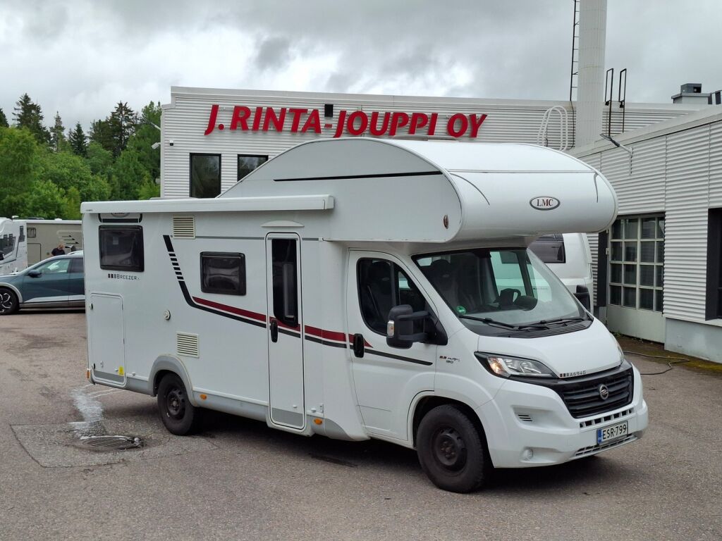 LMC A 694 2017 Valkoinen