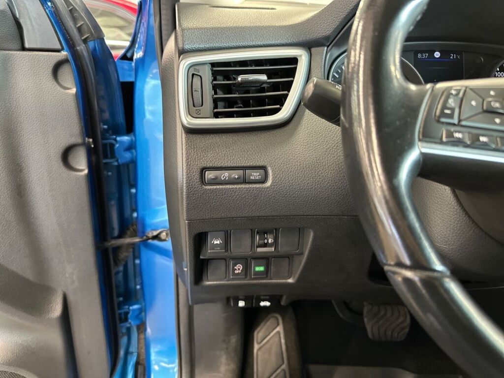 Nissan Qashqai 2021 Sininen