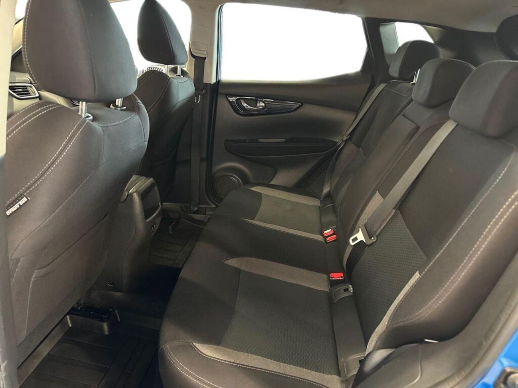 Nissan Qashqai 2021 Sininen