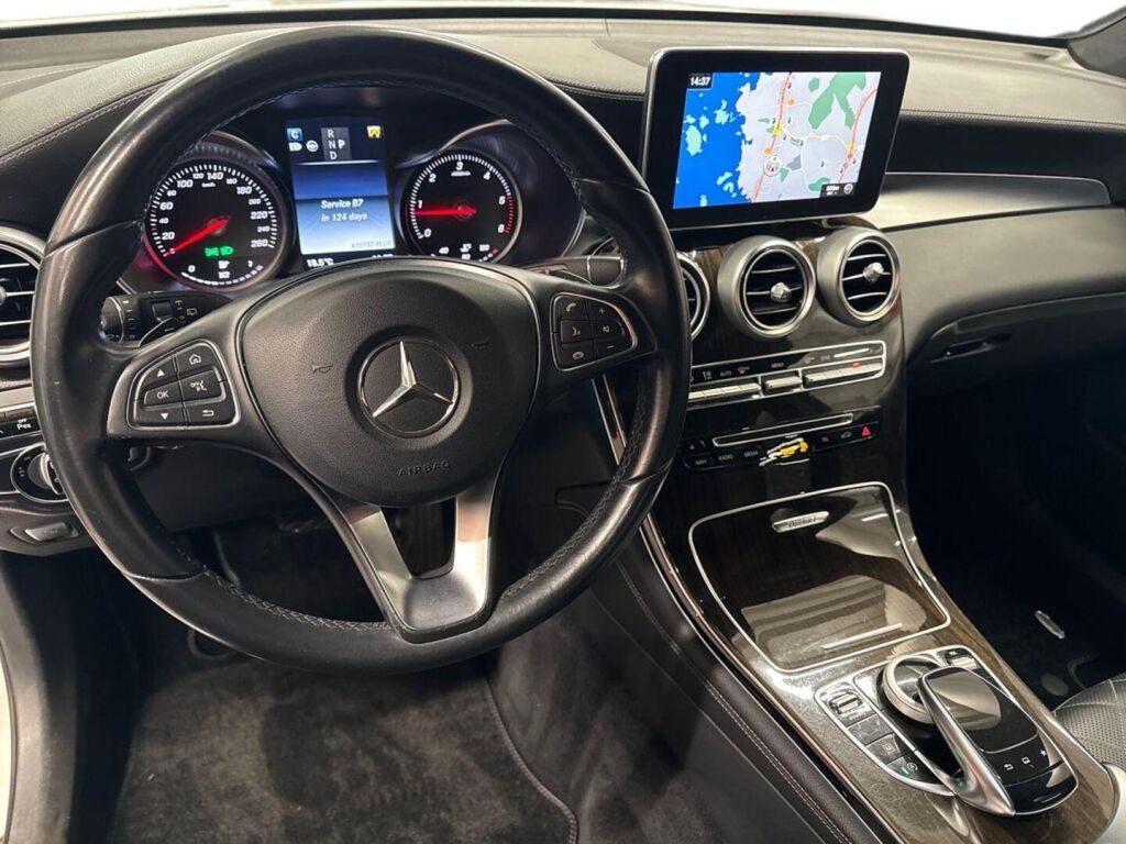 Mercedes-Benz GLC 2016 Valkoinen