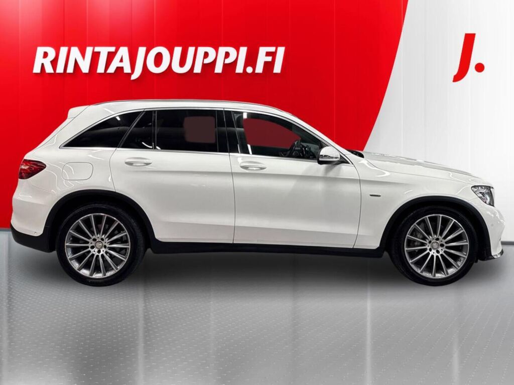 Mercedes-Benz GLC 2016, kuva 7/29