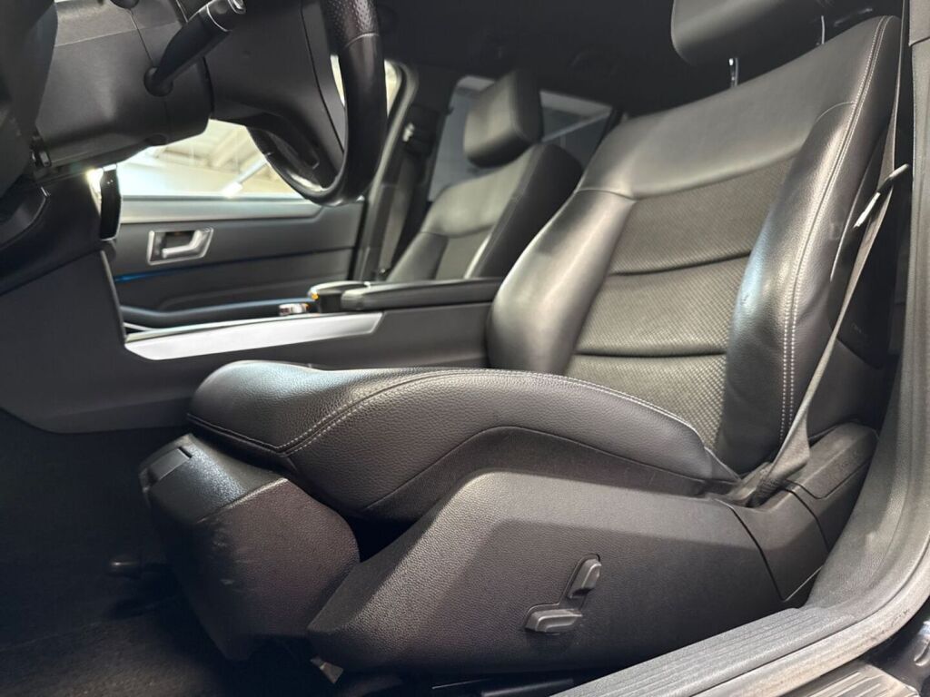 Mercedes-Benz E 2013 Musta