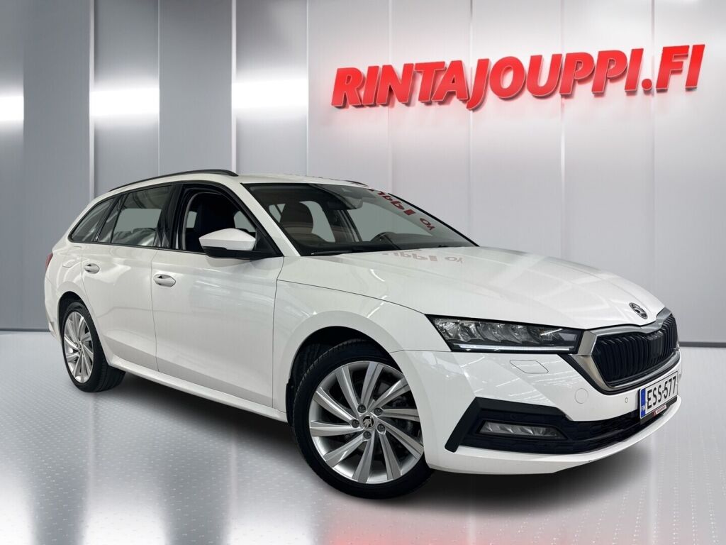 Skoda Octavia 2021 Valkoinen