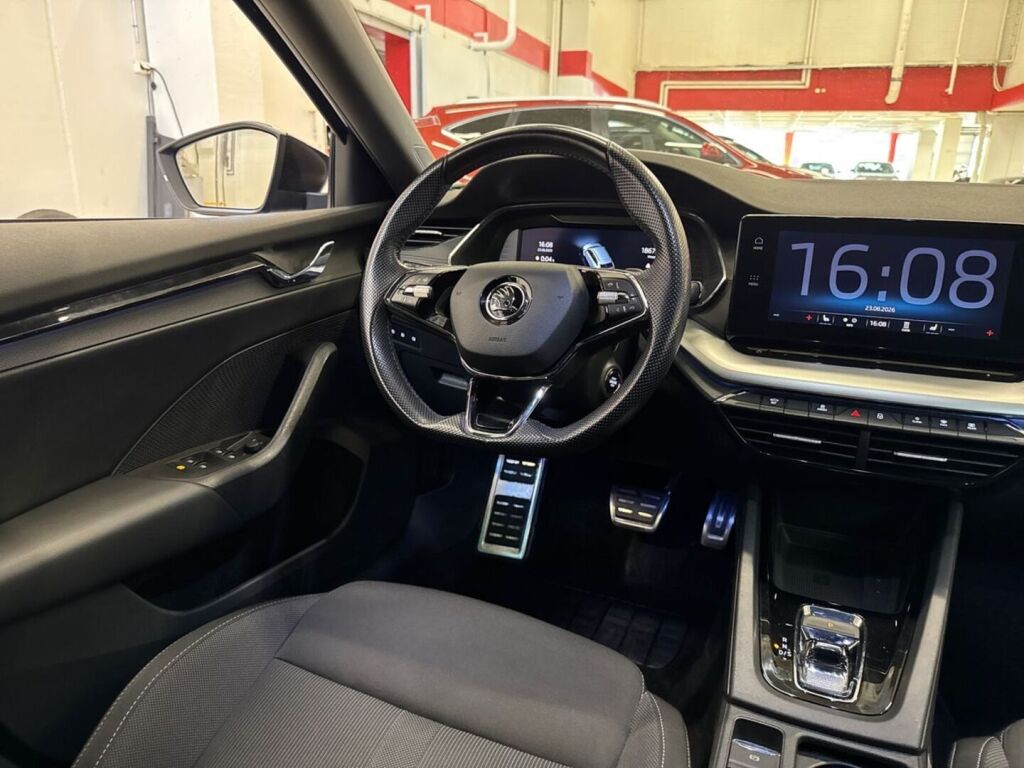 Skoda Octavia 2021 Sininen
