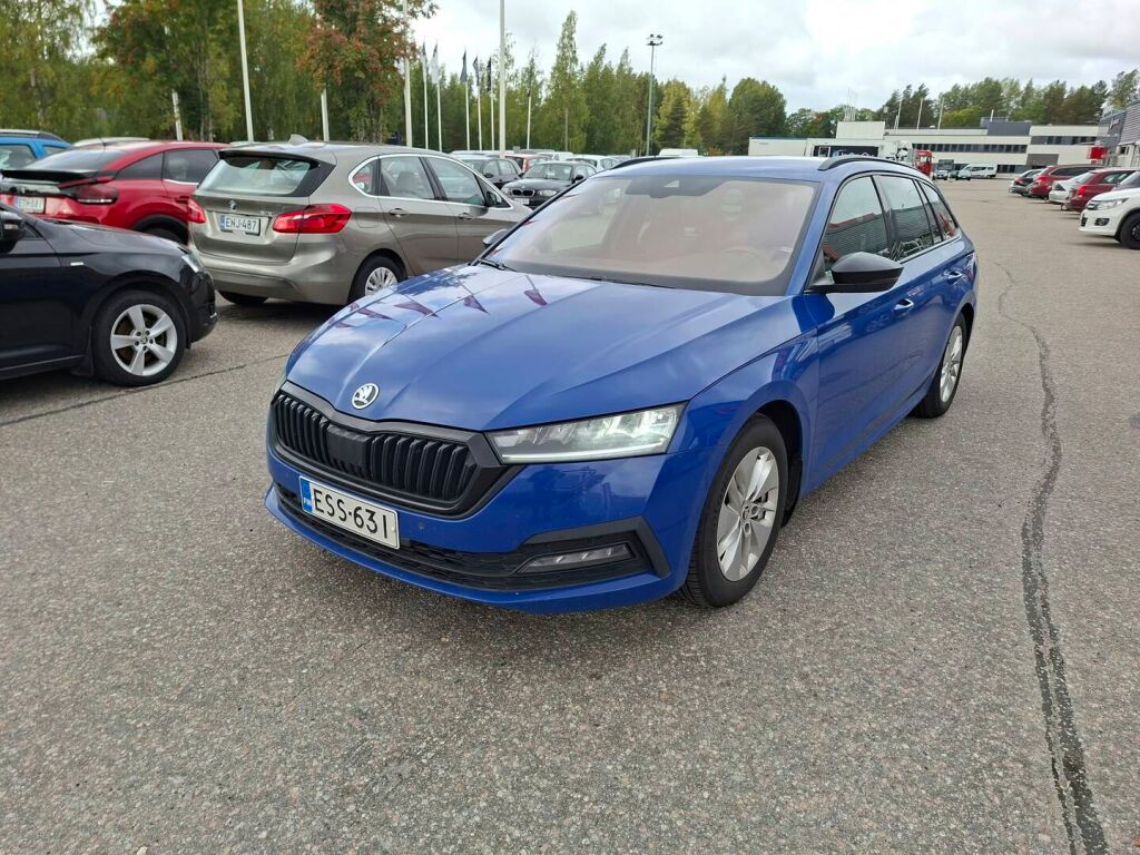 Skoda Octavia 2021 Sininen