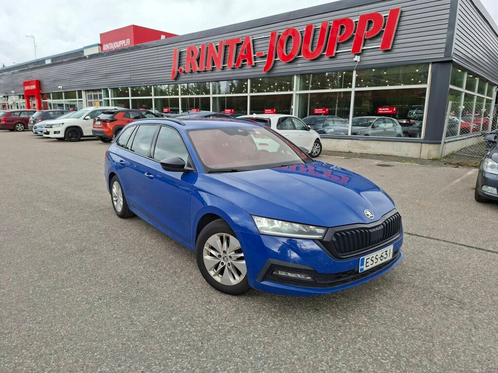 Skoda Octavia 2021 Sininen