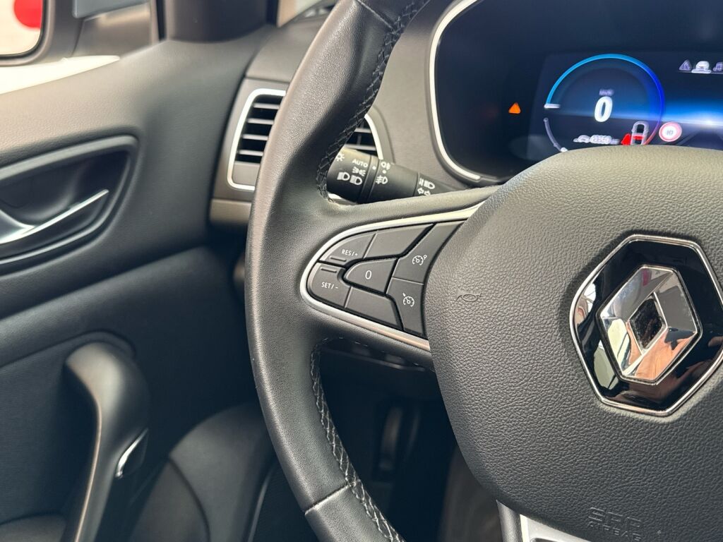 Renault Megane 2022 Harmaa