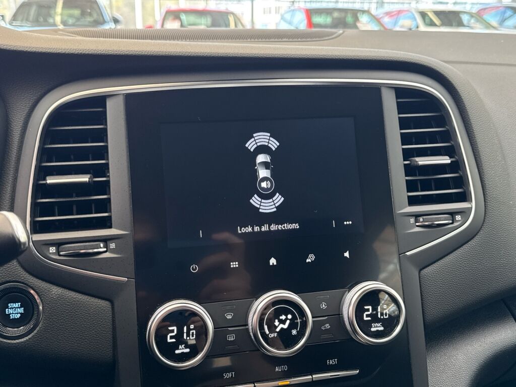 Renault Megane 2022 Harmaa