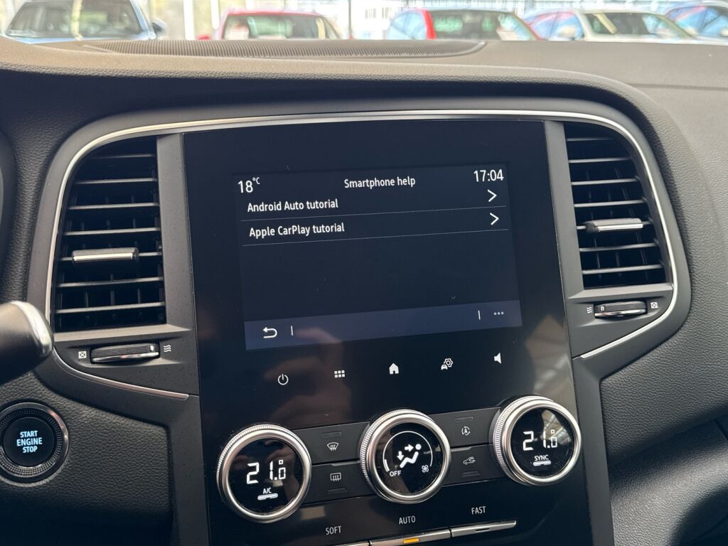 Renault Megane 2022 Harmaa