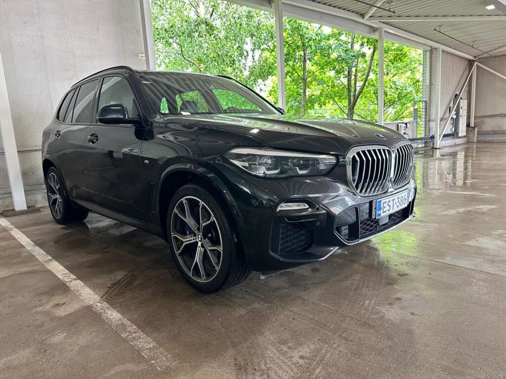 BMW X5 2021 Musta