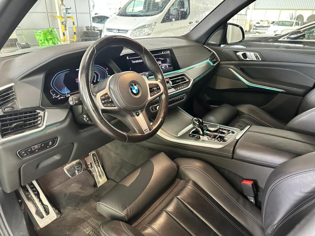 BMW X5 2021 Musta