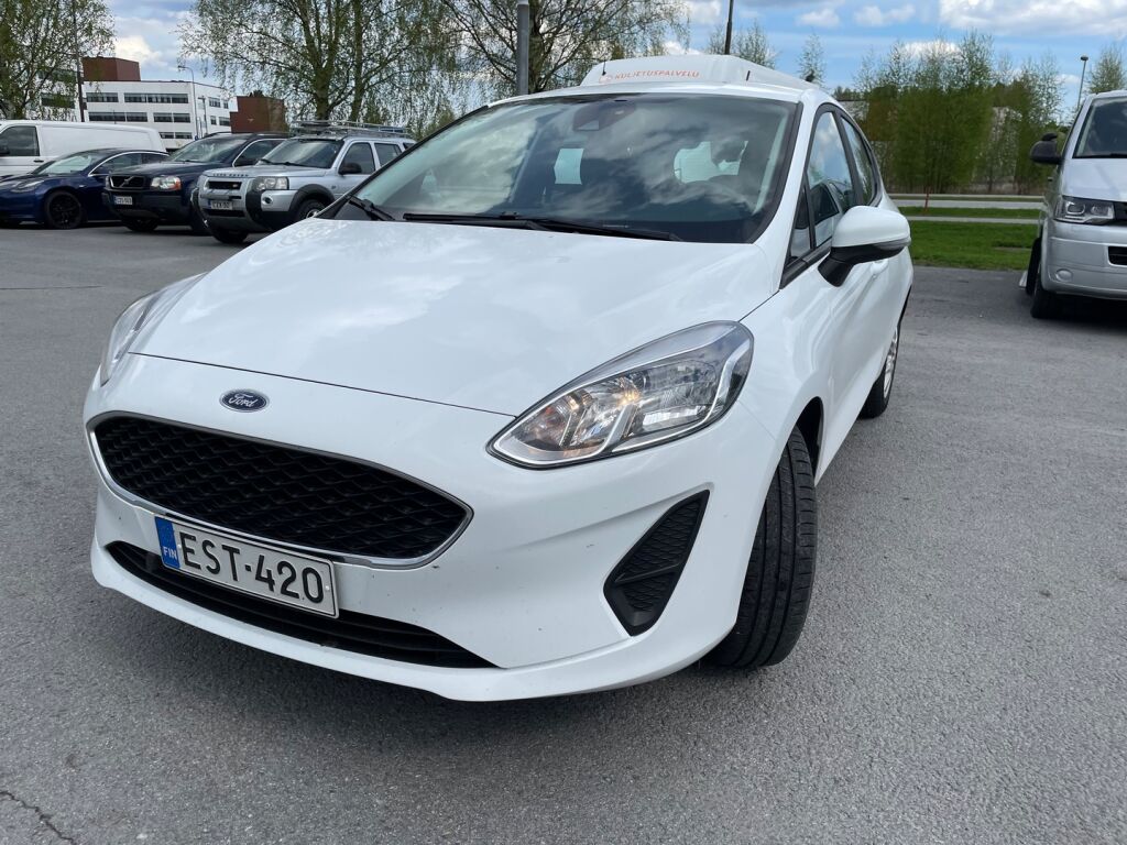 Ford Fiesta 2021 Valkoinen