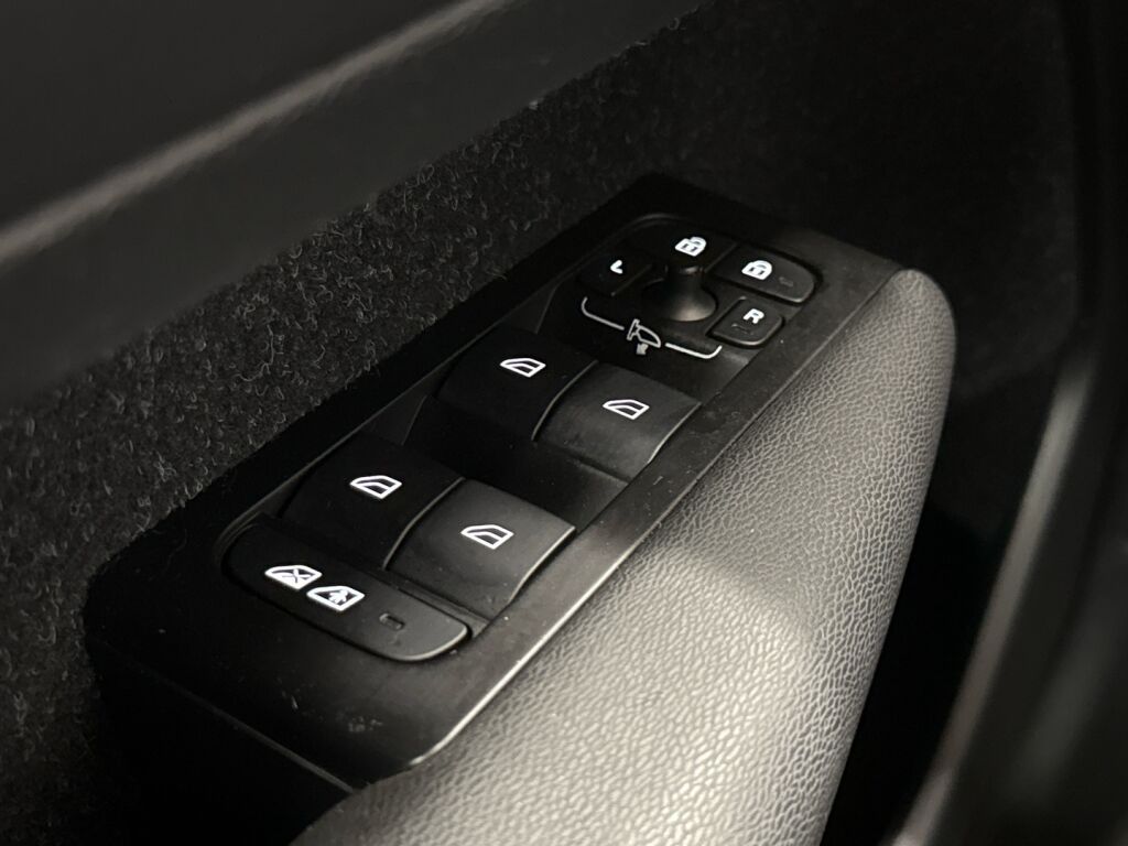 Volvo XC40 2021 Valkoinen