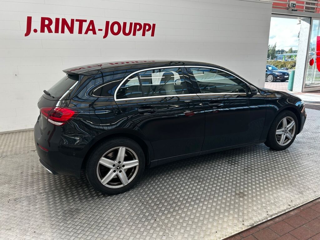 Mercedes-Benz A 2021 Musta