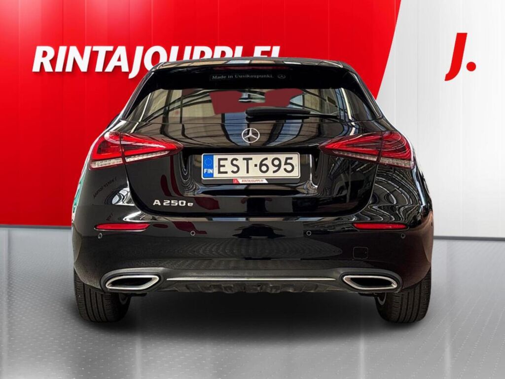 Mercedes-Benz A 2021 Musta