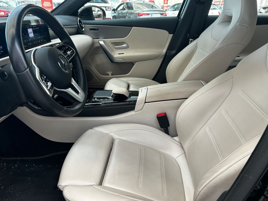 Mercedes-Benz A 2021 Musta