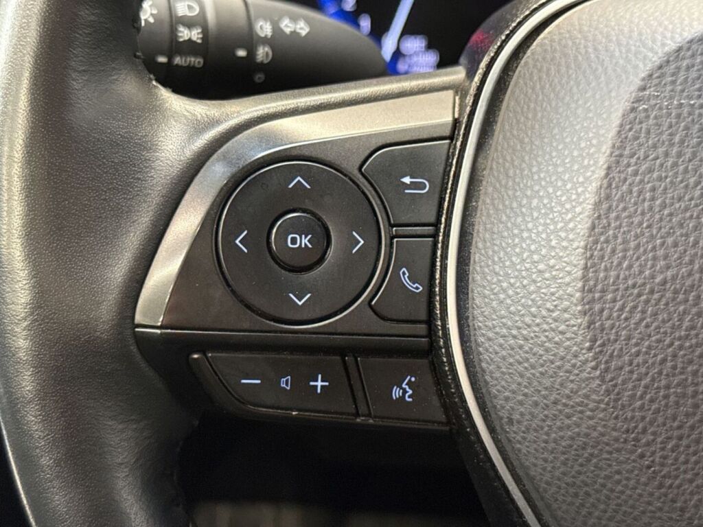 Toyota Corolla 2021 Ruskea (beige)