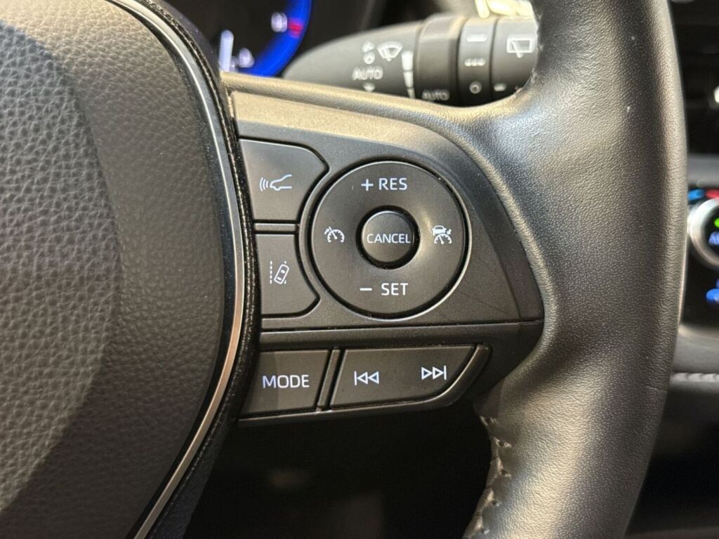 Toyota Corolla 2021 Ruskea (beige)