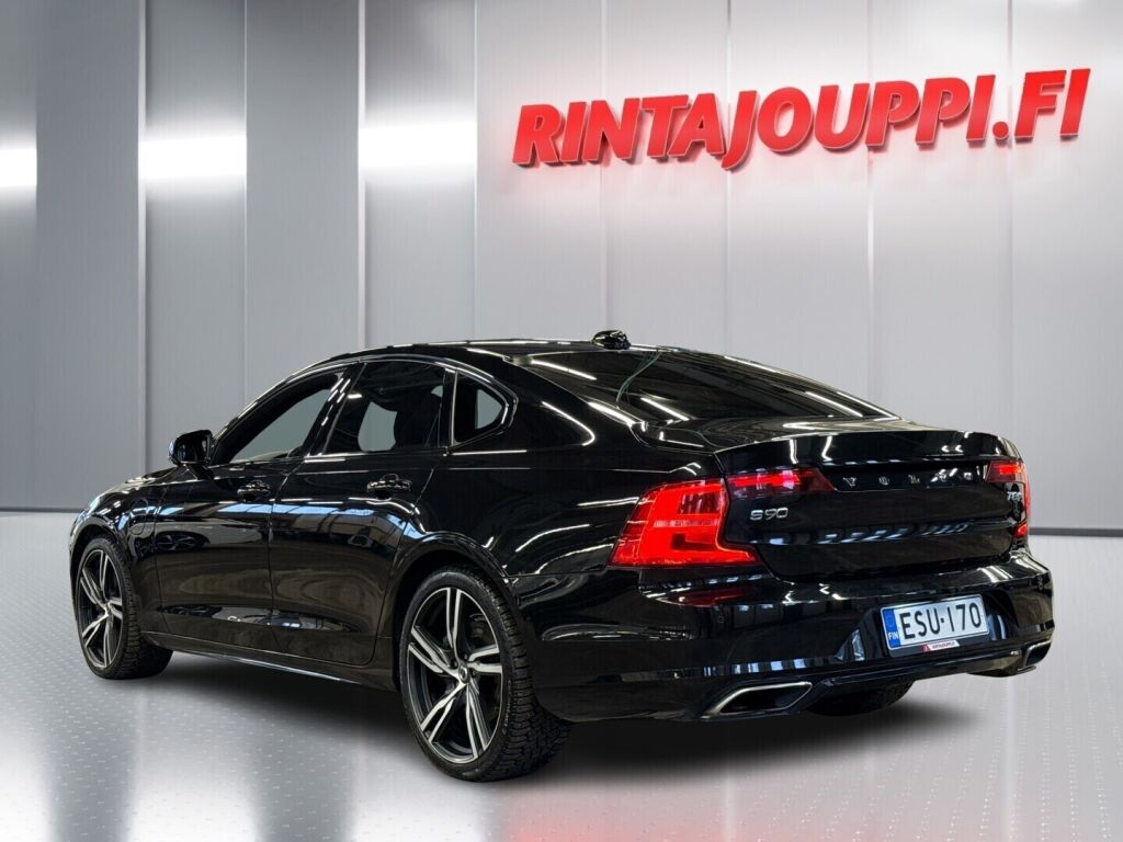 Volvo S90 2019 Musta