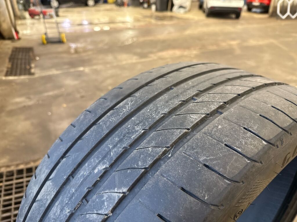 Volvo S90 2019 Musta