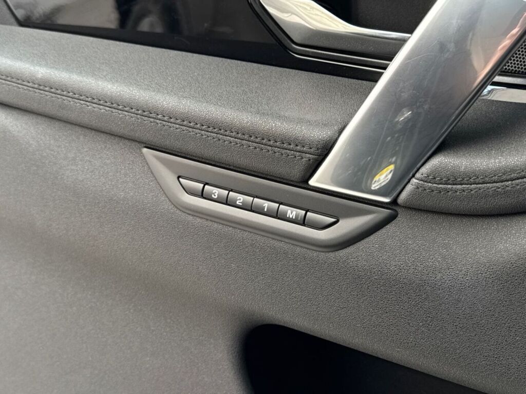 Land Rover Discovery Sport 2021 Harmaa