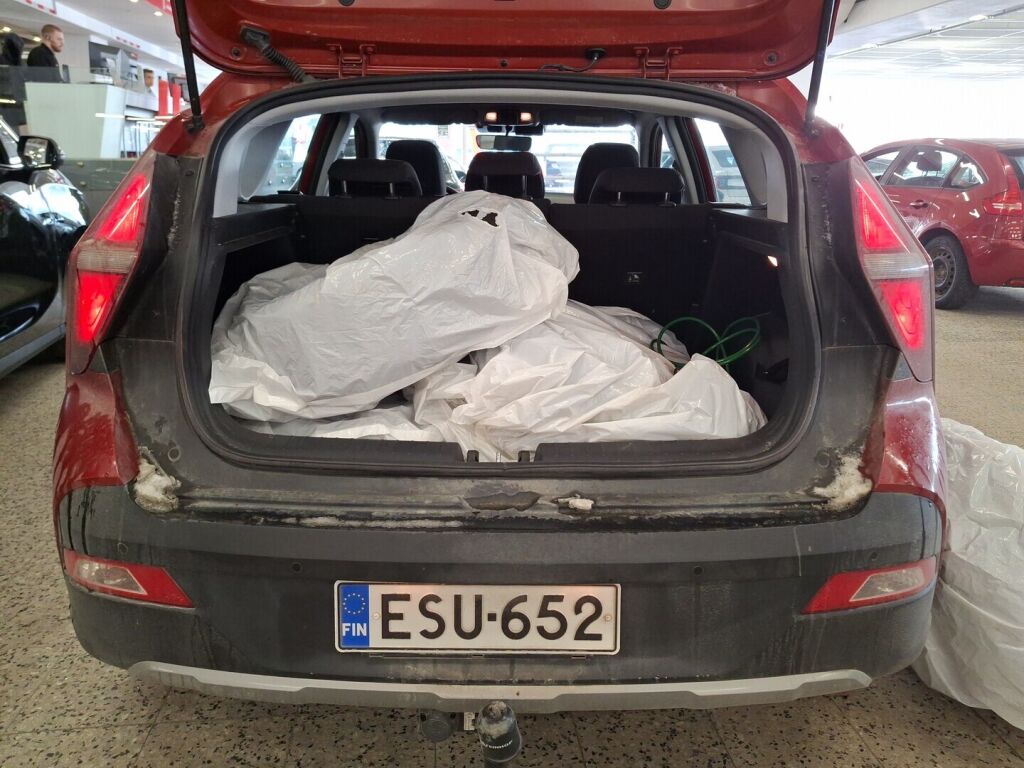 Hyundai Bayon 2022 Punainen