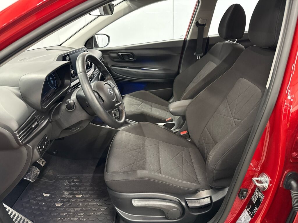 Hyundai Bayon 2022 Punainen