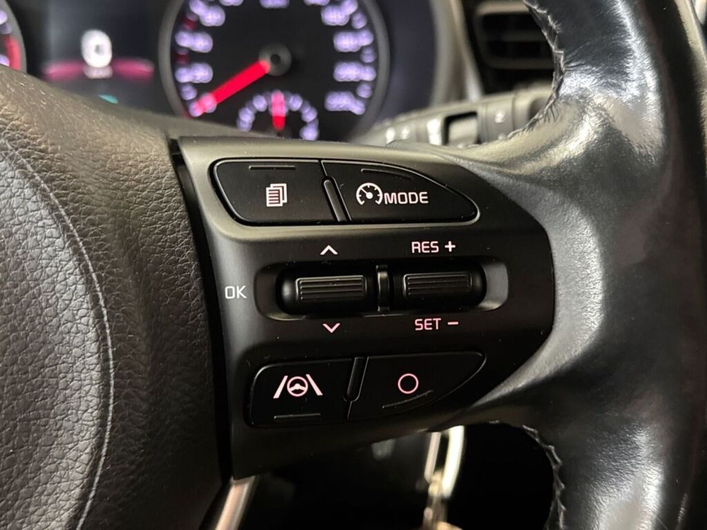Kia Rio 2021 Valkoinen