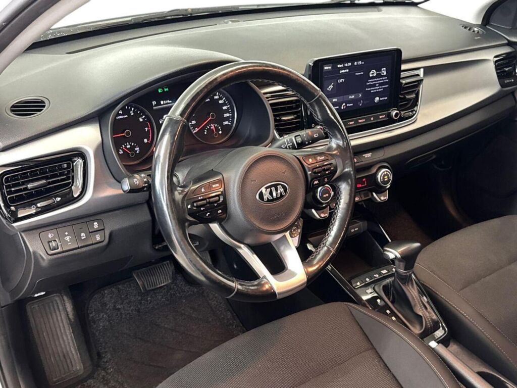 Kia Rio 2021 Valkoinen