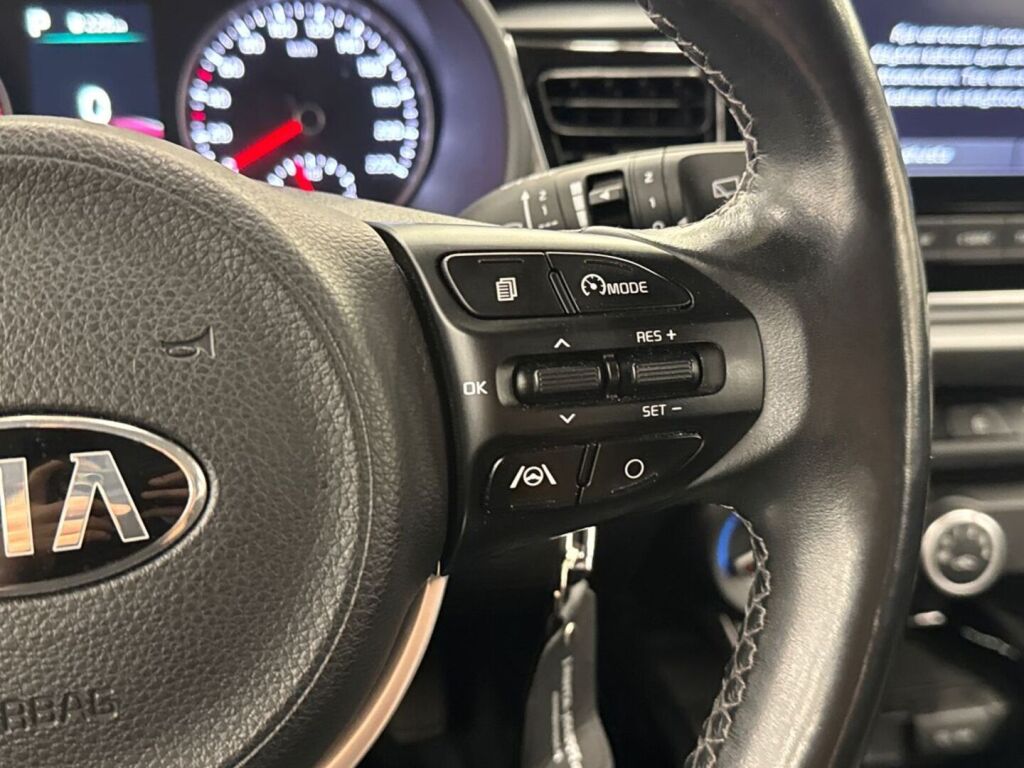 Kia Rio 2021 Sininen