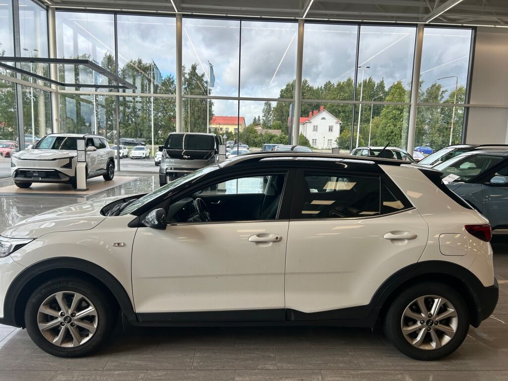 Kia Stonic 2021 Valkoinen