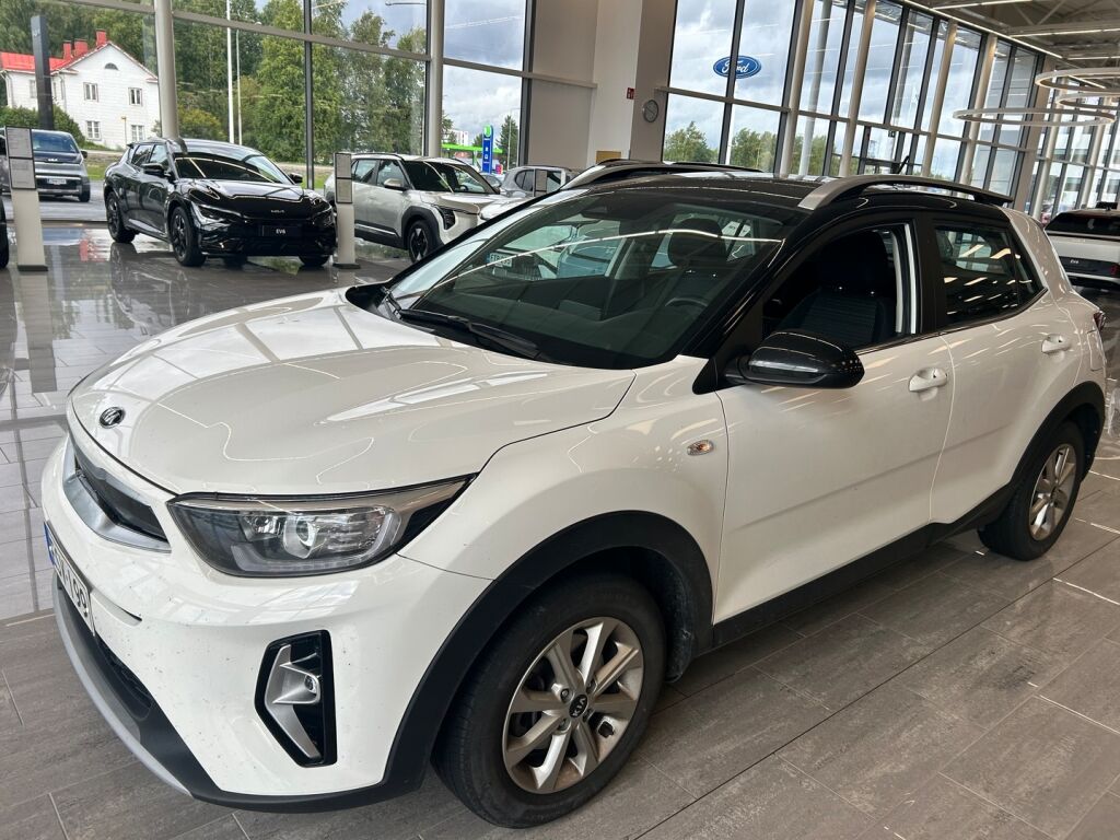 Kia Stonic 2021 Valkoinen